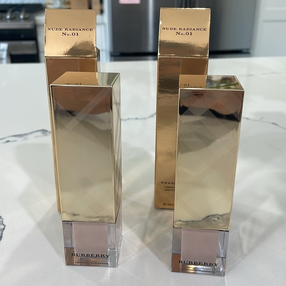 NWB (2) Burberry Fresh Glow Base Nude Radiance No. 01 - Picture 4 of 5